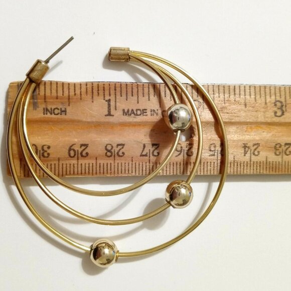 Gold Tone Hoop Earrings Triple Circle Dangle New - Picture 5 of 5